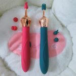 Three Heads Replacable Vibration Clit Massager Stick - Image 9