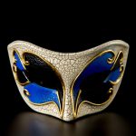 Halloween Cracked Plastic Mask - Image 7